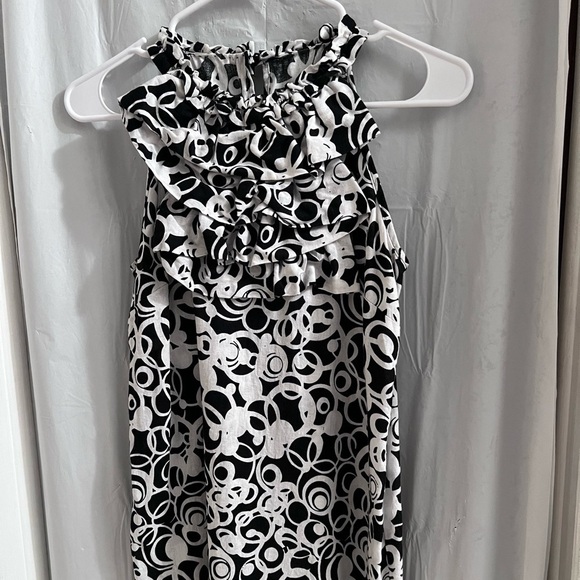 BLACK white linen blend top size s - Picture 1 of 3